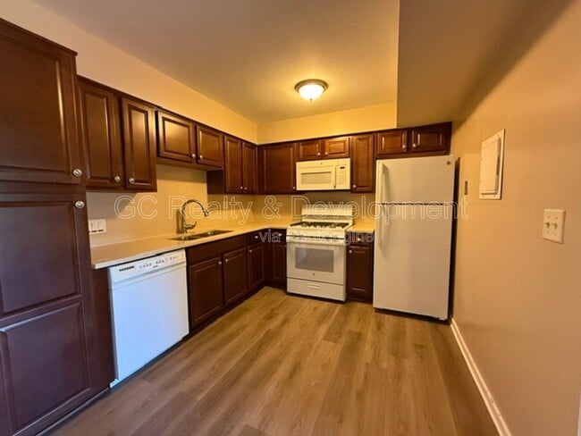Photo - 621 Tralee Ct Unit 1D