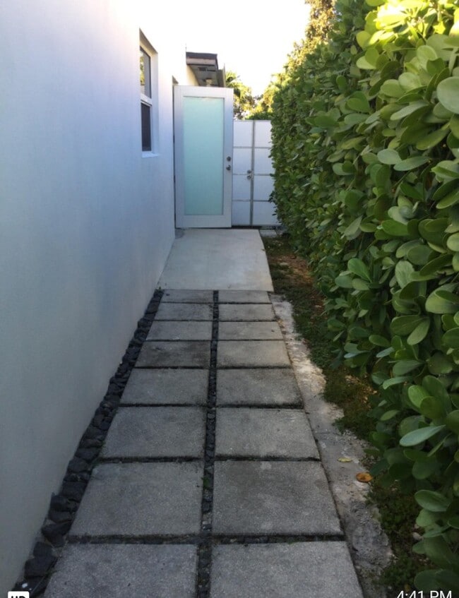 Photo - 10255 SW 34th St Unidad 1