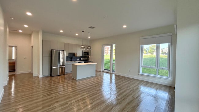 2BR 5B Open Concept - One Park Apartments