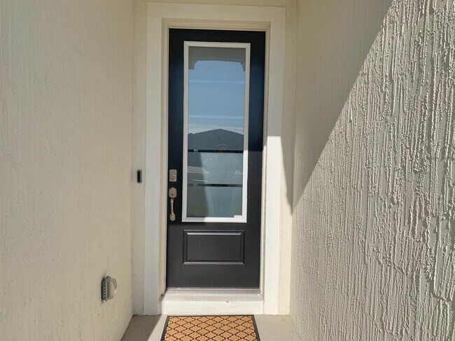 Photo - 32 Olivine Ct