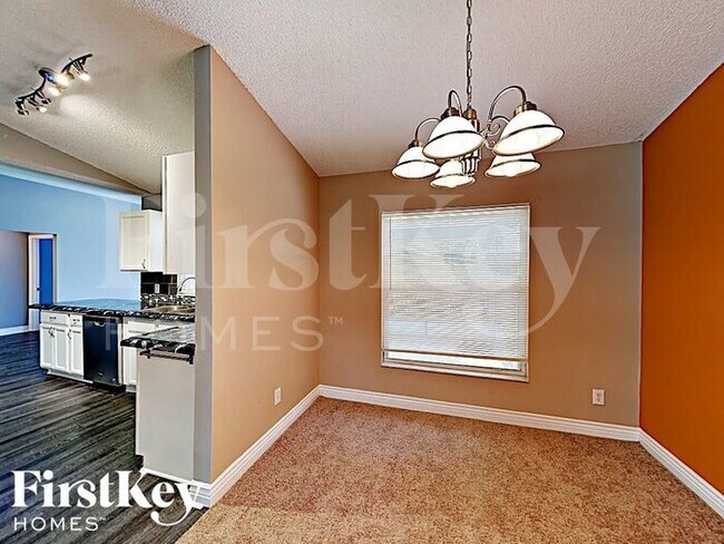 Photo - 314 Stendal Rd NW