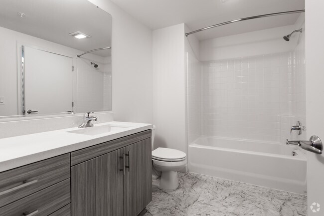 1BR,1BA-720SQ - Coliseum Connections