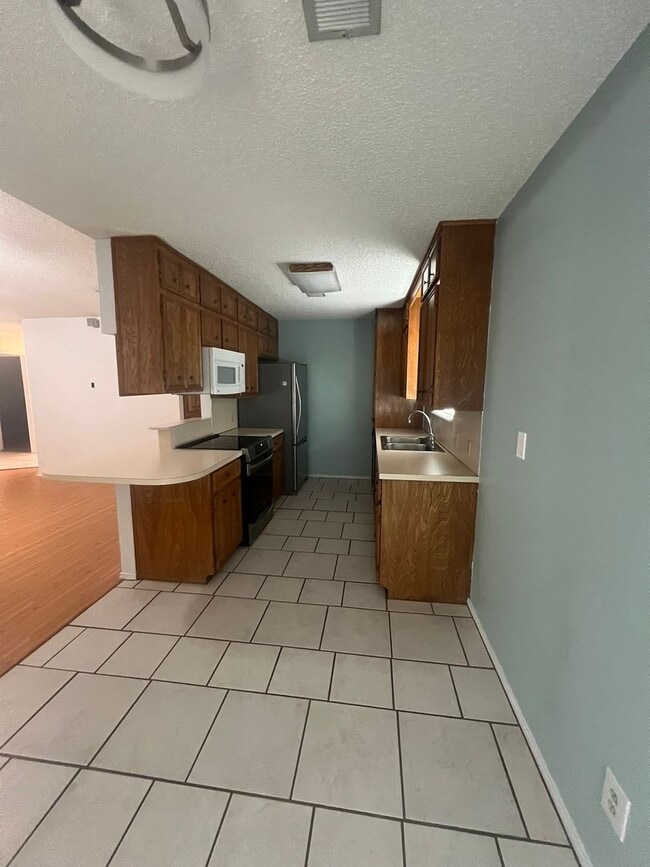 Photo - Very Nice 3 Bedroom