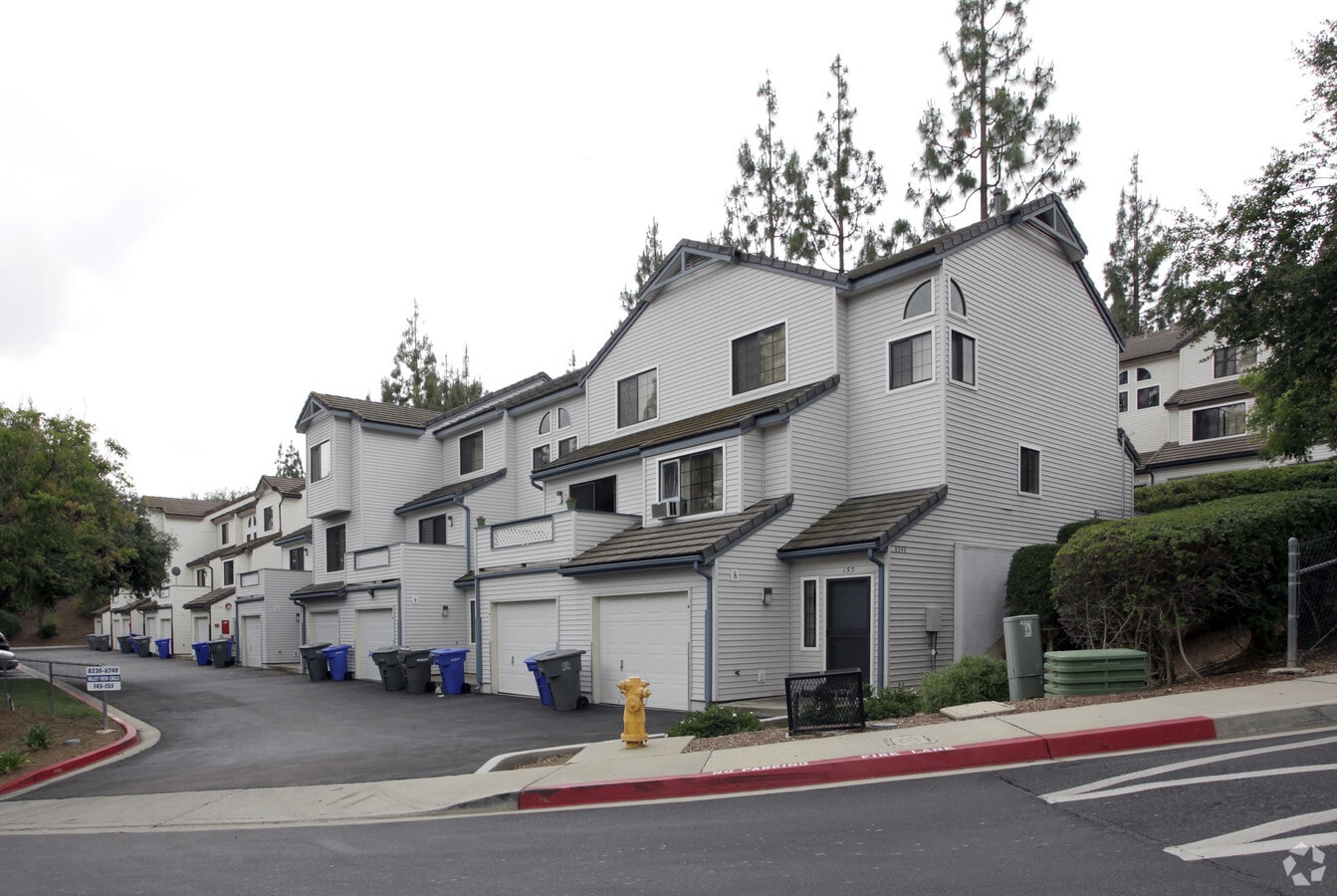 Howard Gilmore Terrace - Howard Gilmore Terrace