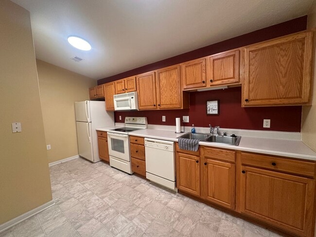 Photo - Spacious 2BR Condo with Flex Space & Private Balcony in Crestwood’s Madison Park
