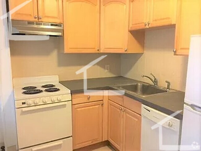 Building Photo - 1 bed in Brookline available now Rental