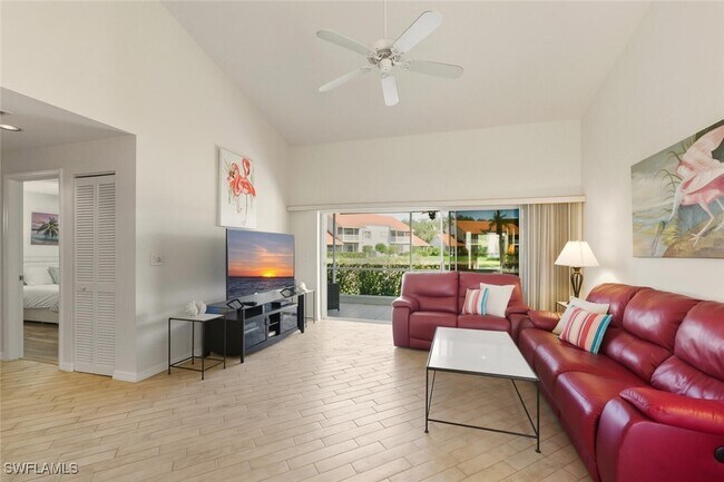 Photo - 636 Windsor Sq Unit 102