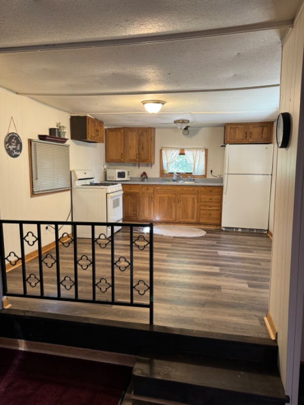 Photo - 9775 Tranus Lake Rd