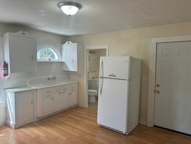 Photo - 22 Pine St Unit 1