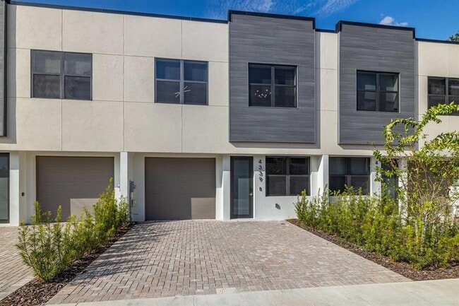 Photo - 4339 Villa Alina Ct