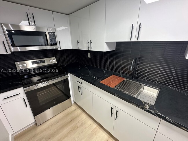 Photo - 10090 NW 80th Ct Unit 1325