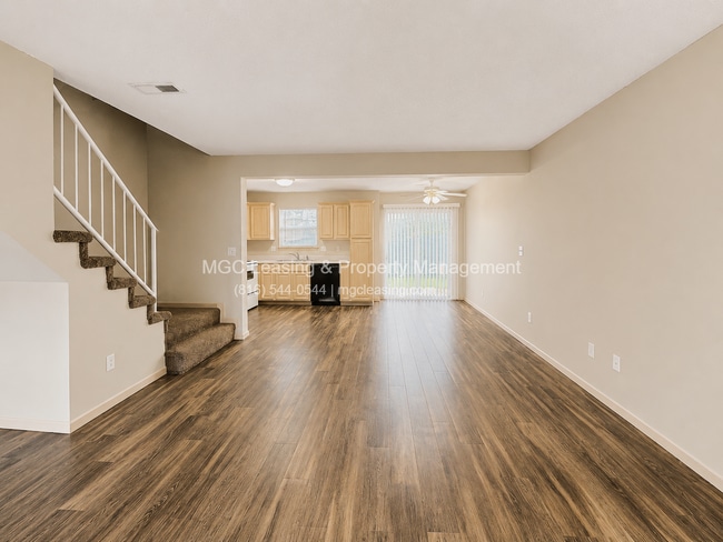 Photo - 1008-1014 Garden Dr