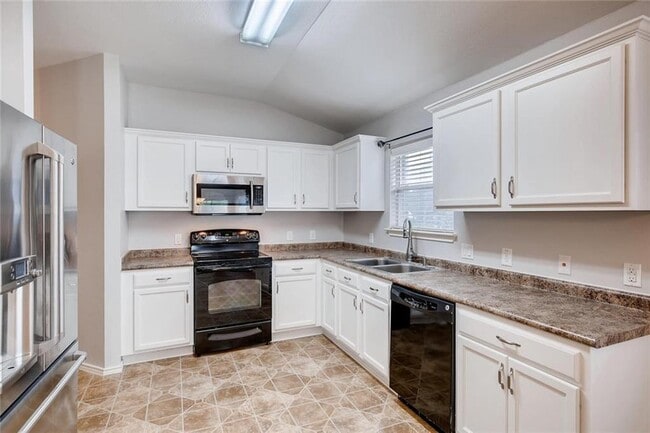 Photo - 1408 Portchester Castle Path