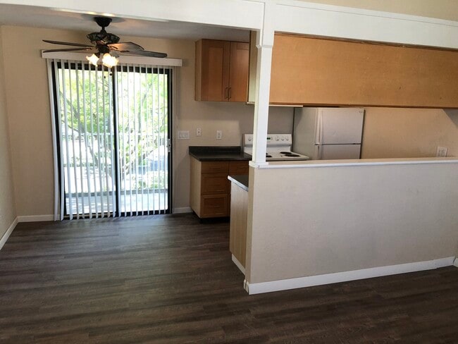 Photo - 2524 Winchester Dr Unidad #4