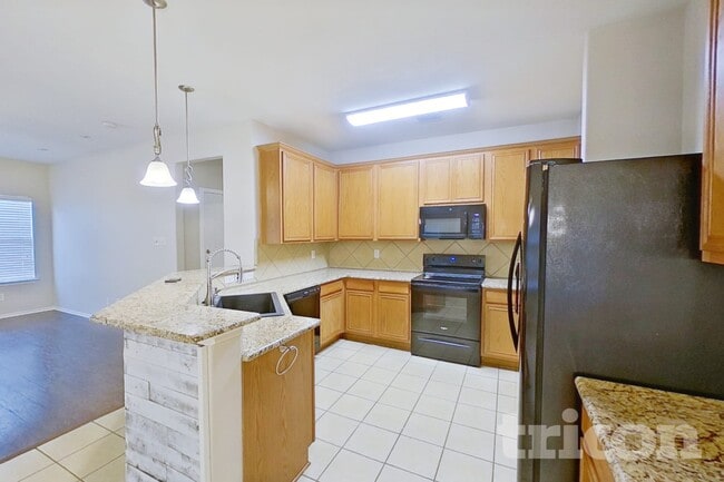 Photo - 320 Rowdy Dr