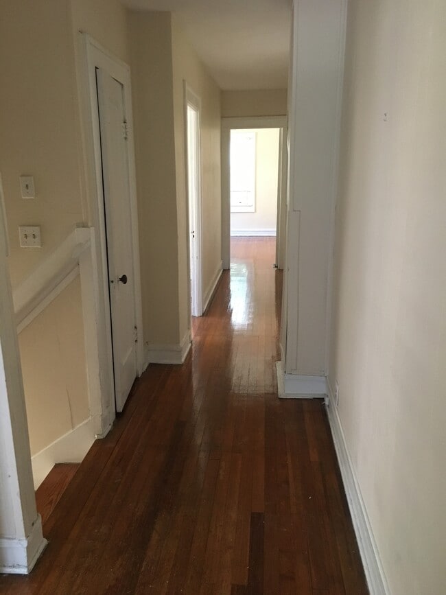 Photo - 5240 N College Ave