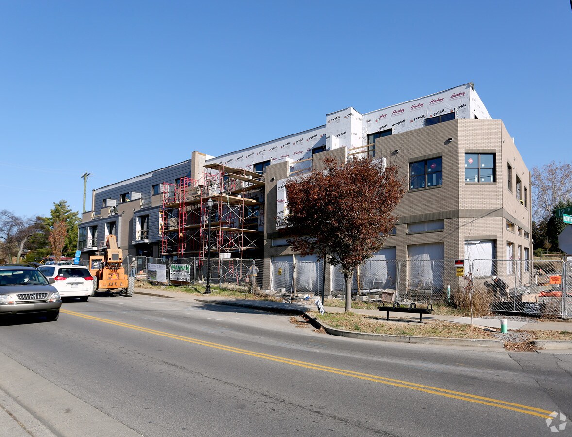 Photo - 12 South Center