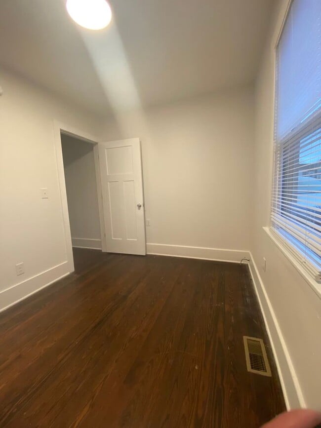 Photo - 205 Church St