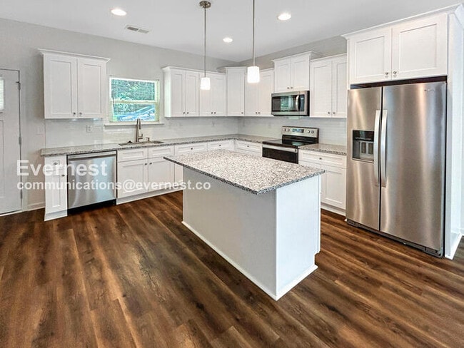 Photo - 825 Key St House