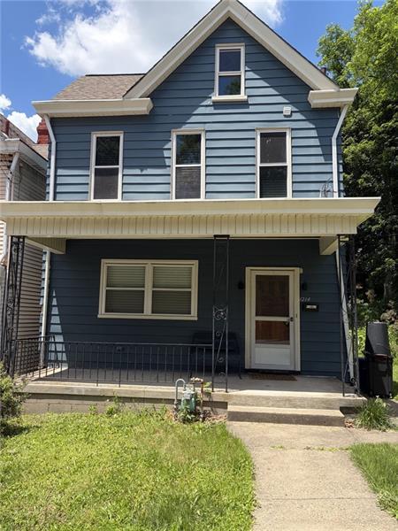 Photo - 1214 Goe Ave