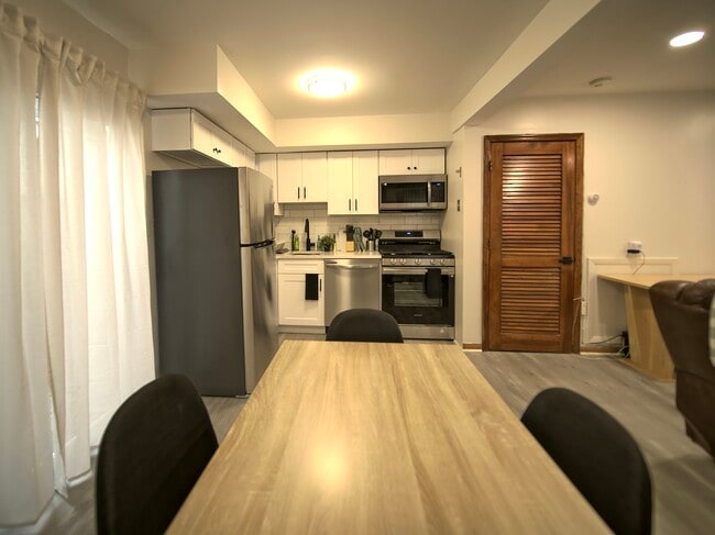 Photo - 457 Jackson Ave Unit 1