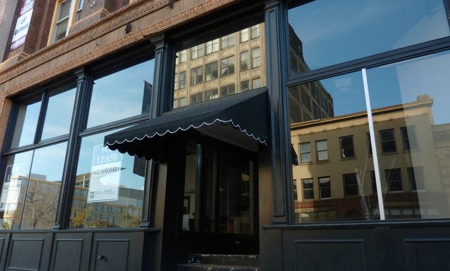 Robitshek Lofts