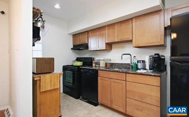 Photo - 163 Hessian Hills Way Unidad 2