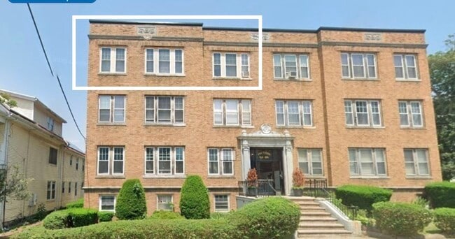 Building Photo - 84 Tudor St Unit 3