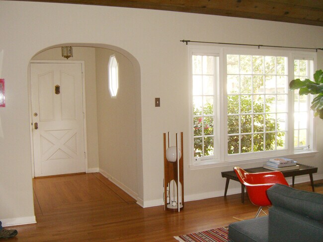 Photo - 1808 W Mountain St