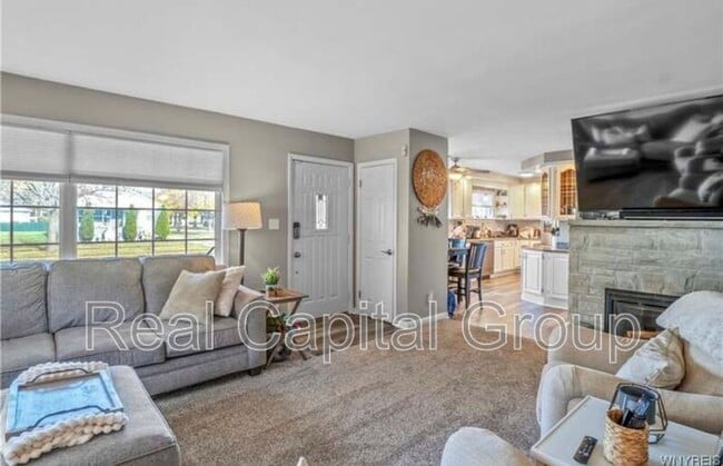 Photo - 2965 Jerauld Ave