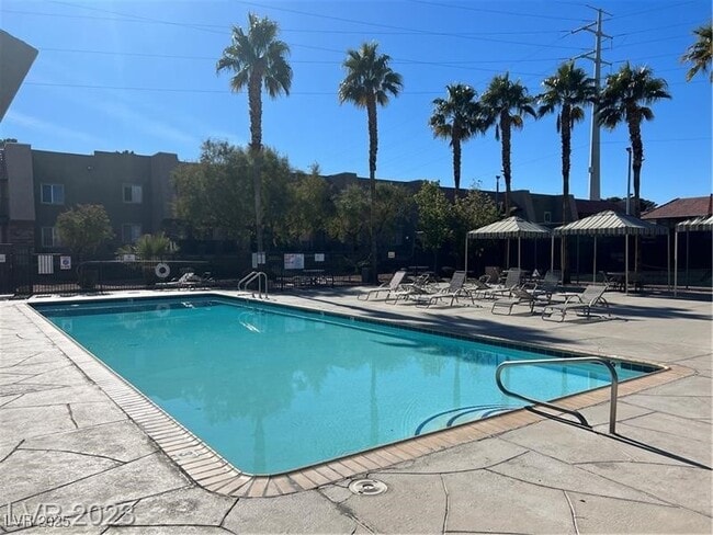 Building Photo - 5295 Indian River Dr Unit 316 Rental