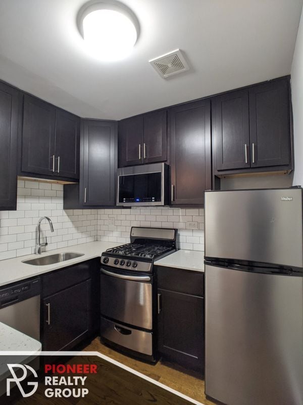 Photo - 525 W Oakdale Ave Unidad 410