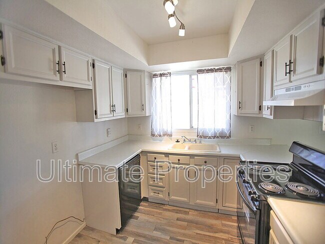 Photo - 18823 N 22nd Dr