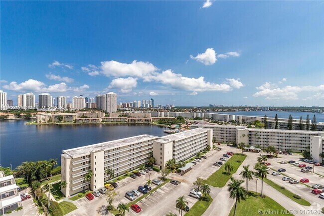 Building Photo - 18021 Biscayne Blvd Unit 1503 Rental