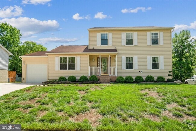 Building Photo - 10902 Valley Brook Dr Rental