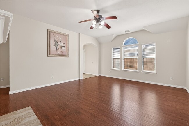 Building Photo - 19106 Mission Manor Ln