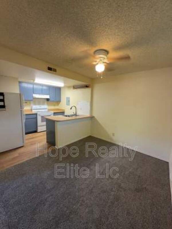 Photo - 2544 King Ct