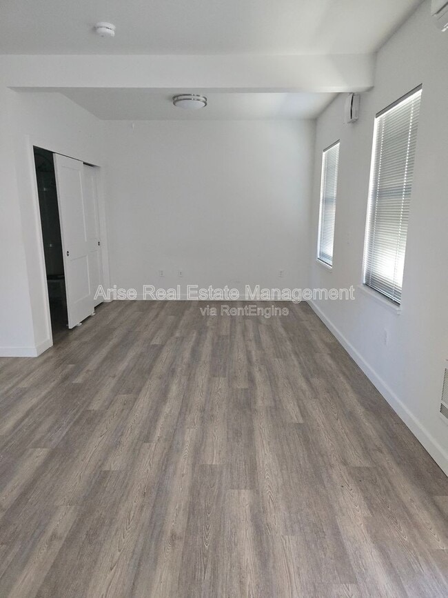 Photo - 1510 SW Juniper Ave