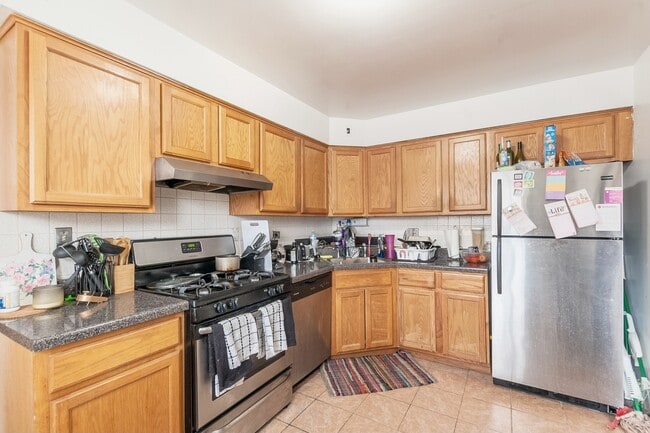 Photo - 1324 W Lunt Ave Unit 308