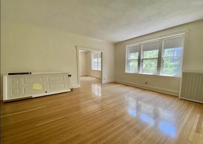 Building Photo - 25 Alton Pl Unit 14-4