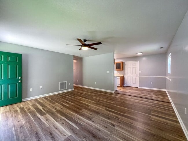 Photo - 159 State St