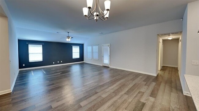 Photo - 457 Compass Dr