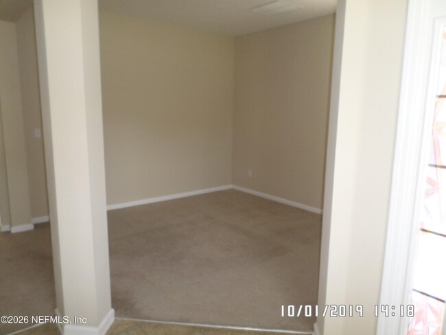 Photo - 11807 Templeton Rd