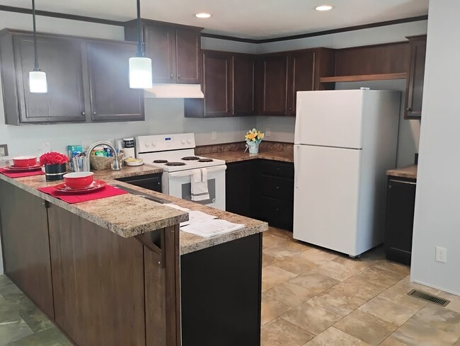 Photo - 1100 W Locust St