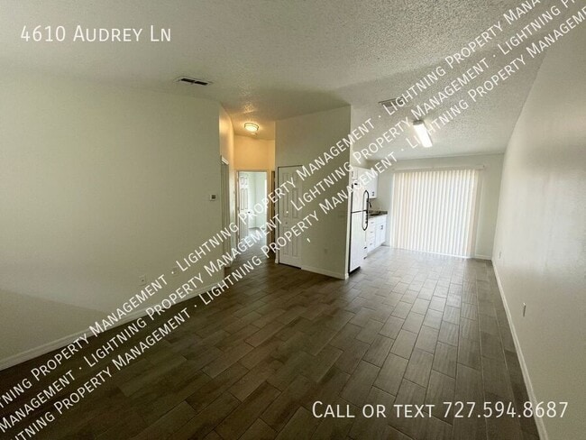 Photo - 4610 Audrey Ln