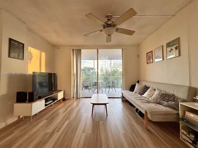 Photo - 3660 NE 166th St Unit 415