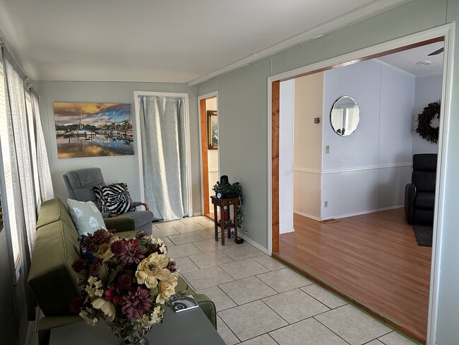 Photo - 37612 Wallington Dr