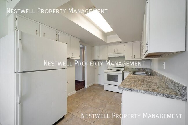 Photo - 8455 S Westridge St