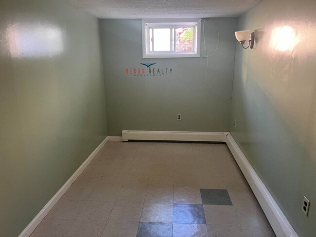 Photo - 21-58 41st St