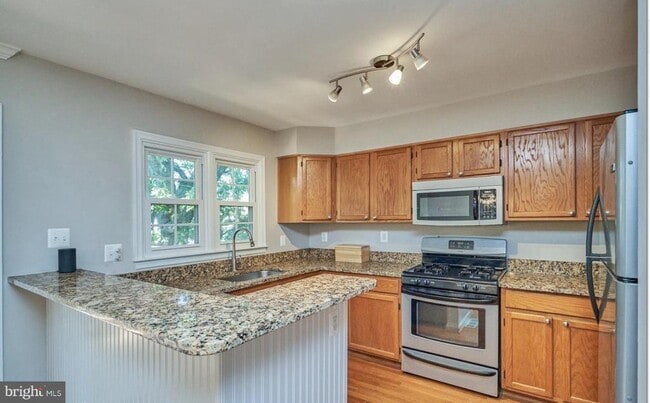 Photo - 218 Ellsworth St